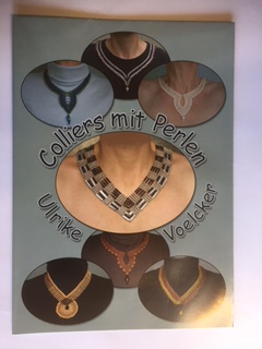 Colliers mit Perlen, Ulrike Voelcker