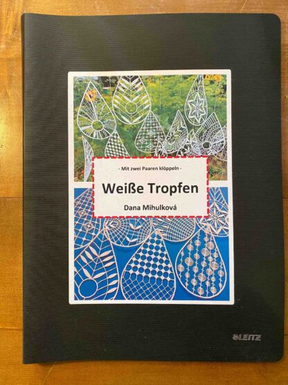 Weiße Tropfen Dana Mihulkova